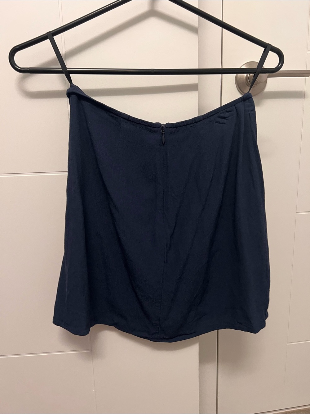 Aritzia Sunday Best Tatiana Crepe High Waisted Mini Skirt - Picture 7 of 8